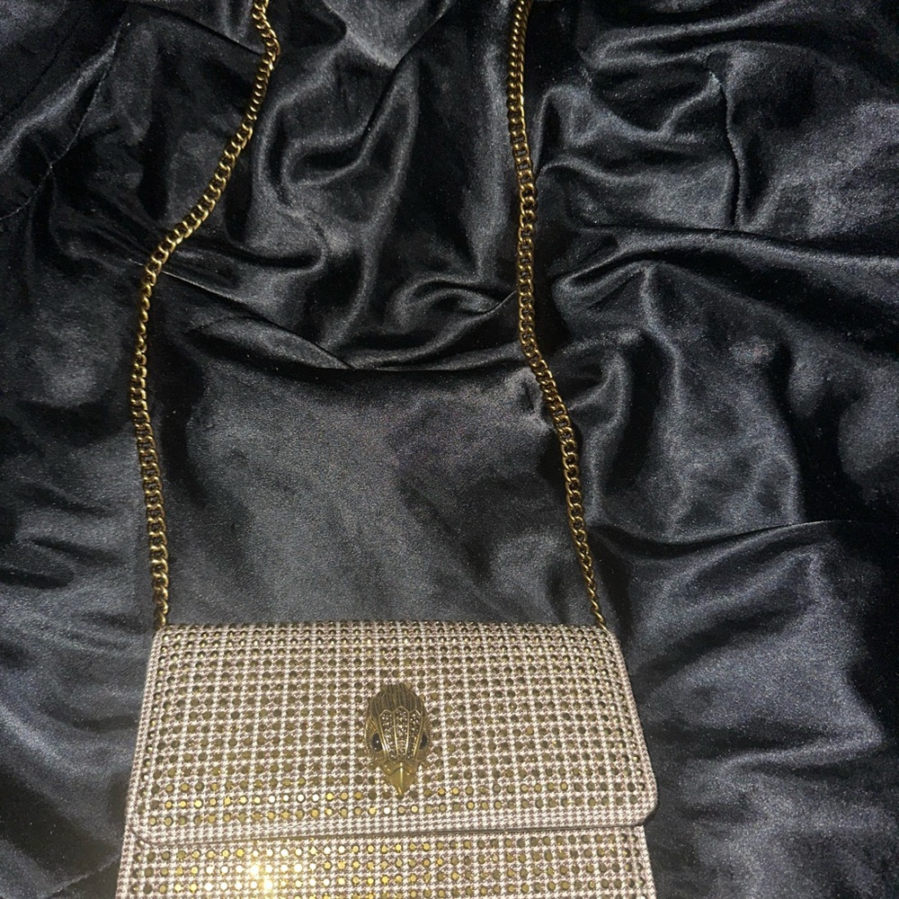 Elegant Gold Chain Shoulder Bag